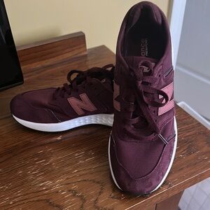 New Balance Women's Maroon and Pink Sneakers